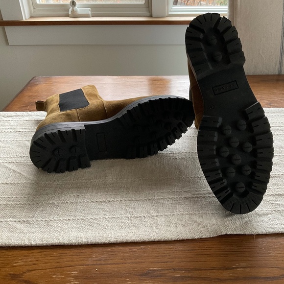 SEZANE Lena Suede Lug Sole Boots - Picture 4 of 8